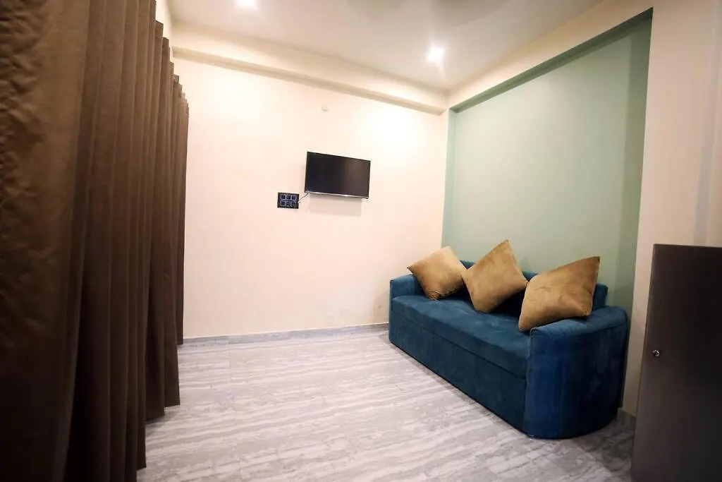 Bharat Milap Home Stay 바라나시 0*,  인도
